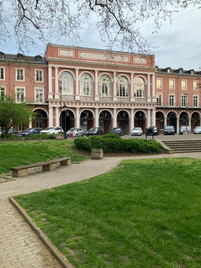 King Size Lounge 76M2 De Confort Au Centre Ville Mulhouse Exterior photo
